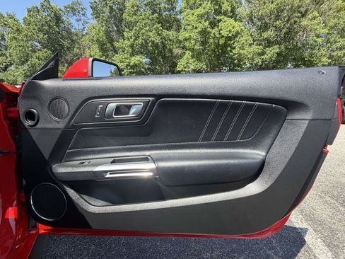 Used 2020 Ford Mustang Premium RWD image 30