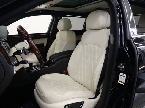 Used 2020 Bentley Mulsanne Speed RWD image 26