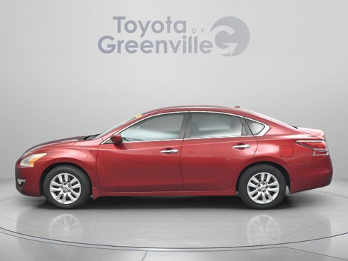 Used 2015 Nissan Altima 2.5 S w/ Power Driver Seat Package FWD image 6