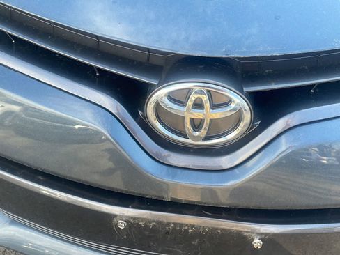 Used 2016 Toyota Corolla LE image 24