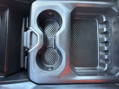 Used 2022 RAM 1500 Big Horn AWD/4WD image 19