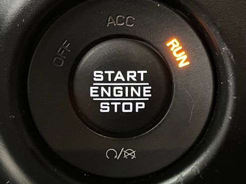 Used 2021 Jeep Wrangler Unlimited Rubicon AWD/4WD image 33