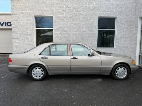 Used 1995 Mercedes-Benz S 500 Sedan image 36