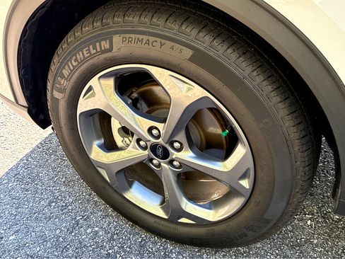 Used 2025 Ford Escape ST-Line image 24