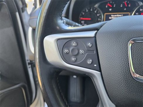 Used 2021 GMC Terrain SLT image 26