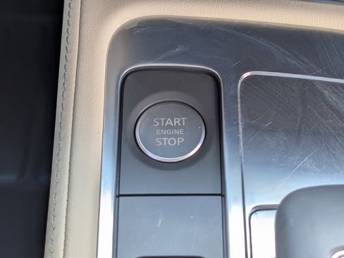 Used 2025 INFINITI QX60 Sensory w/ Vision Package image 36