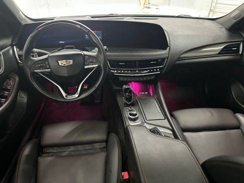 Used 2025 Cadillac CT5 Sport RWD image 23