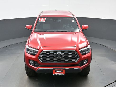 Used 2023 Toyota Tacoma TRD Off-Road w/ Technology Package AWD/4WD image 35