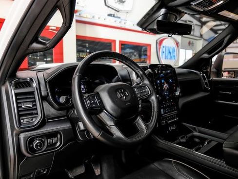 Used 2024 RAM 3500 Limited AWD/4WD image 5