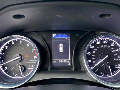 Certified 2020 Toyota Camry LE image 14