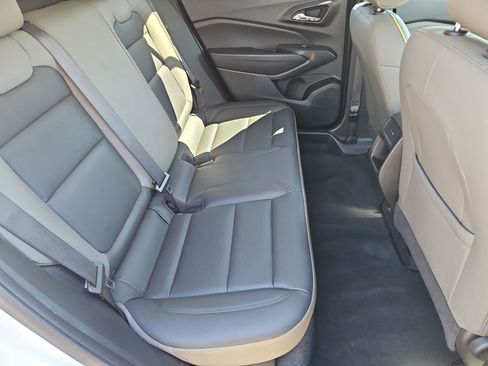 Used 2024 Chevrolet Trax ACTIV w/ Driver Confidence Package FWD image 26