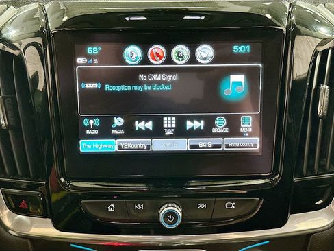 Used 2019 Chevrolet Traverse LT image 15