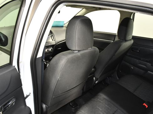 Used 2025 Mitsubishi Outlander Sport ES AWD/4WD image 45