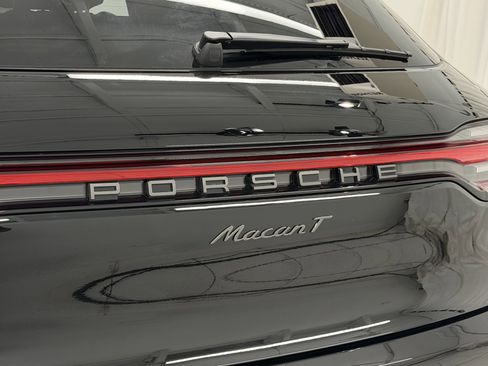 New 2026 Porsche Macan Turbo image 66