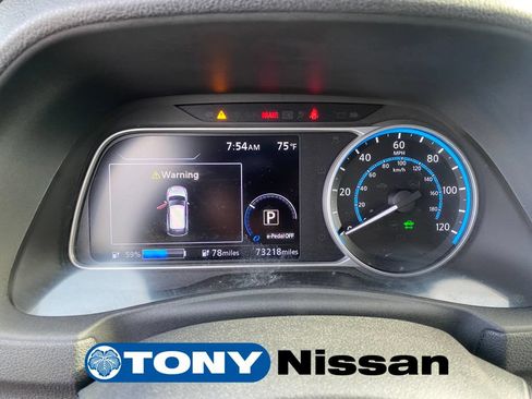 Used 2018 Nissan Leaf SV FWD image 15