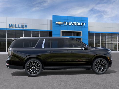New 2026 Chevrolet Suburban High Country AWD/4WD image 46