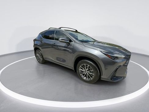 Used 2025 Lexus NX 250 FWD w/ Accessory Package (2T) image 2