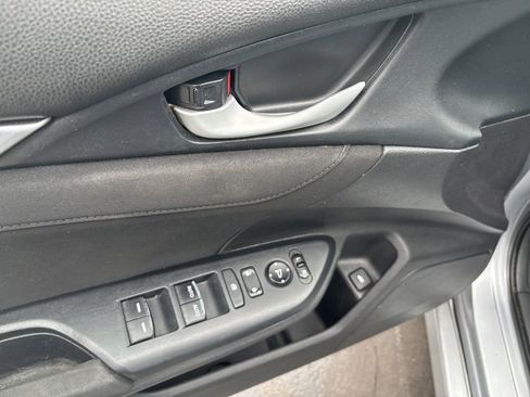 Used 2016 Honda Civic EX image 13