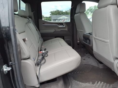 Used 2025 Chevrolet Silverado 1500 RST w/ Convenience Package II AWD/4WD image 16