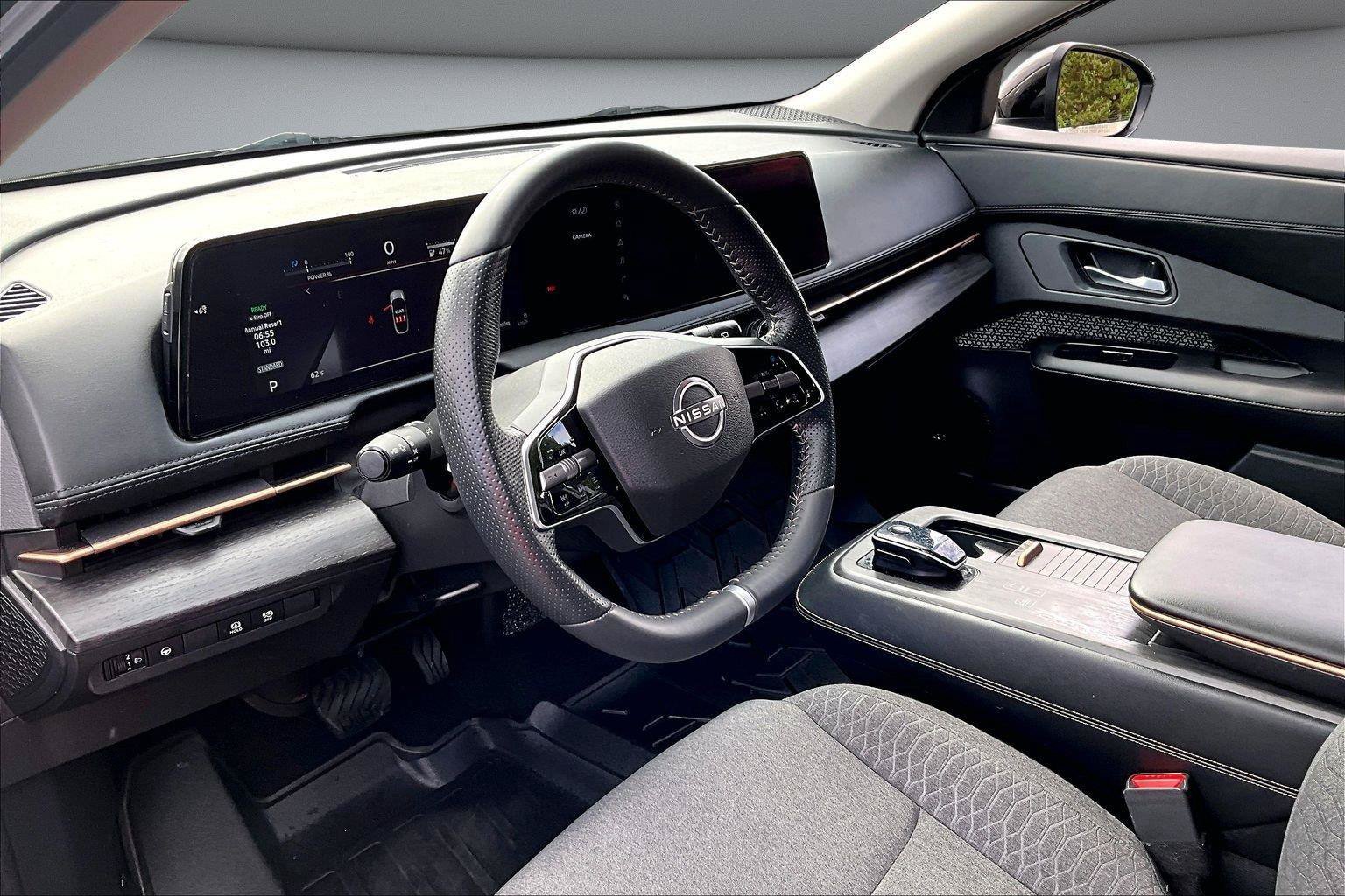 Used 2023 Nissan Ariya FWD image 17