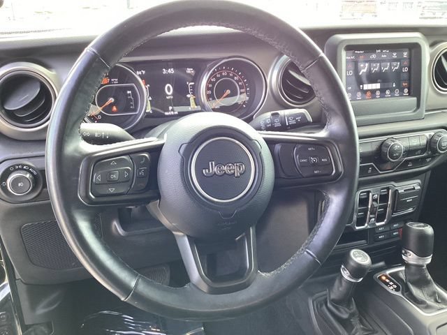 Used 2021 Jeep Wrangler Unlimited Sport AWD/4WD image 13