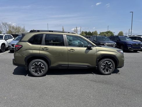 New 2026 Subaru Forester Premium AWD/4WD image 25