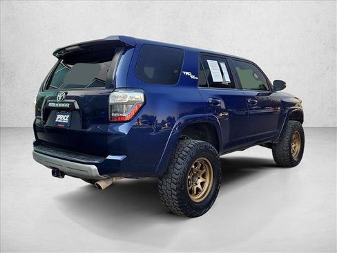 Used 2023 Toyota 4Runner TRD Off-Road Premium AWD/4WD image 5