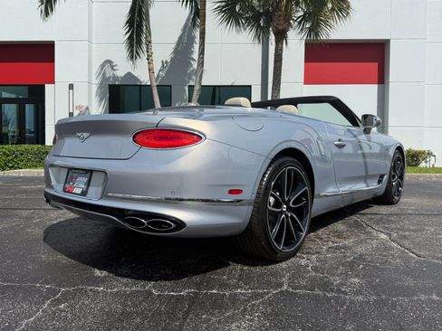 Used 2020 Bentley Continental GT V8 AWD/4WD image 16