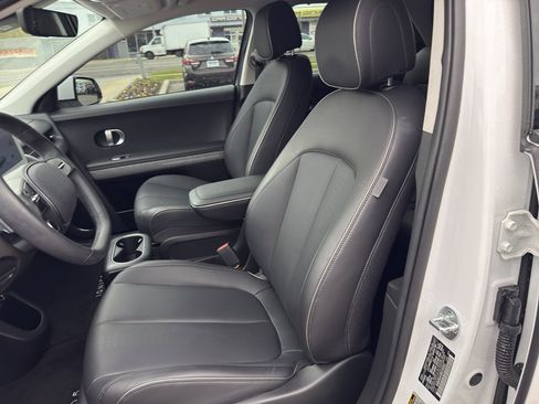 Used 2023 Hyundai Ioniq 5 Limited image 11