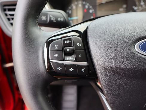 Used 2022 Ford Escape SE w/ SE Sport Appearance Package AWD/4WD image 25