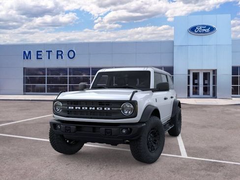 New 2026 Ford Bronco Big Bend w/ Black Diamond Package AWD/4WD image 3