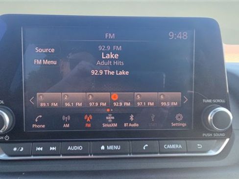 Used 2021 Nissan Rogue SL image 10