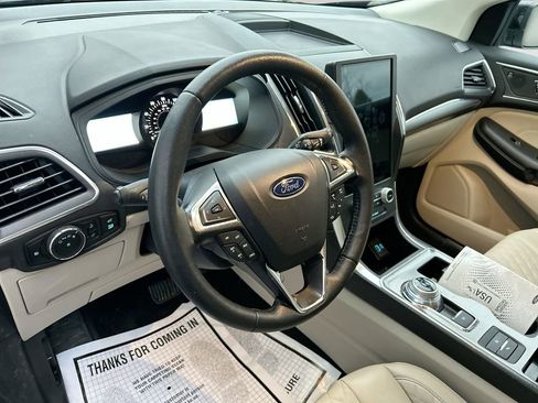 Used 2024 Ford Edge Titanium AWD/4WD image 14