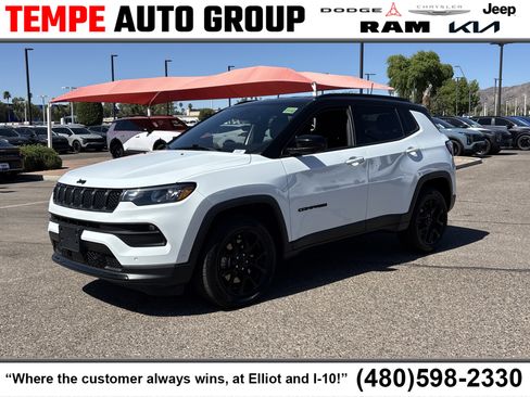 Certified 2023 Jeep Compass Altitude w/ Convenience Group image 1