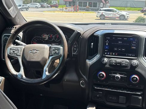 Used 2020 Chevrolet Silverado 1500 RST AWD/4WD image 21