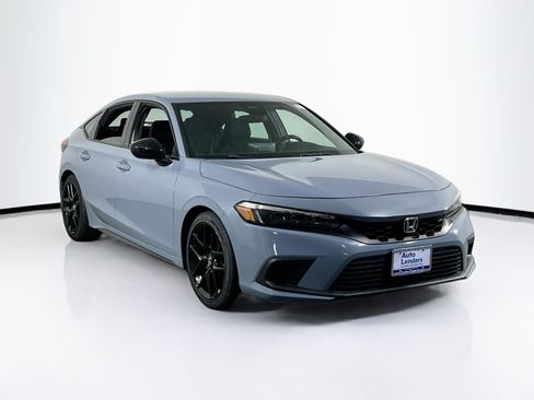 Used 2023 Honda Civic Sport image 3