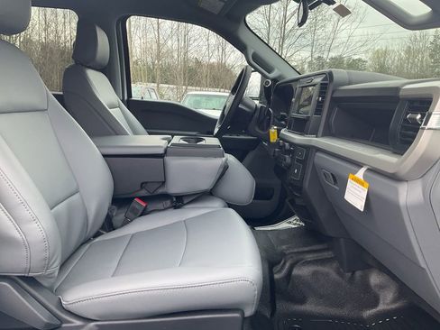 New 2026 Ford F250 XL AWD/4WD image 12
