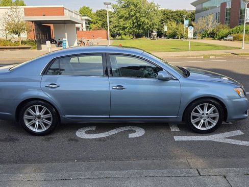 Used 2008 Toyota Avalon Limited FWD image 4