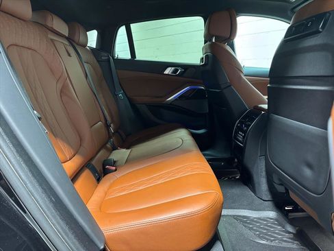 Used 2023 BMW X6 xDrive40i w/ M Sport Package image 40