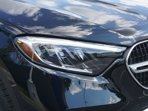 Certified 2025 Mercedes-Benz GLC 300 4MATIC image 10