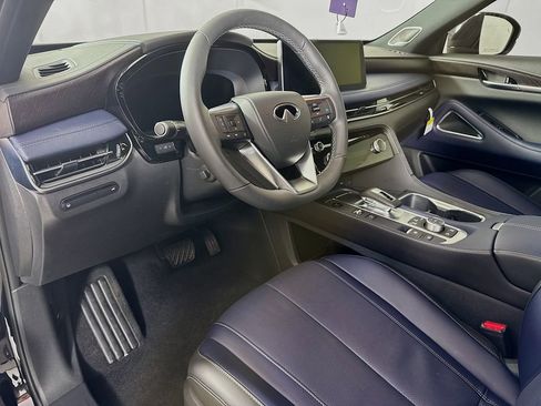 Used 2026 INFINITI QX60 Sport w/ Dark Cargo Package image 9
