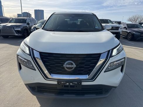 Certified 2023 Nissan Rogue SV image 8