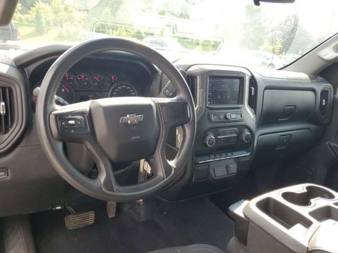 Used 2020 Chevrolet Silverado 1500 Custom Trail Boss w/ Custom Convenience Package AWD/4WD image 14