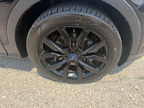 Used 2017 Ford Escape Titanium AWD/4WD image 9