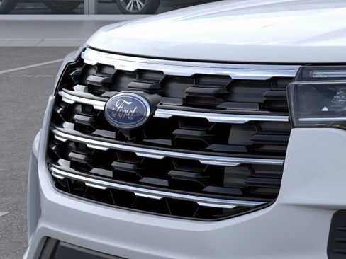 New 2026 Ford Explorer Active AWD/4WD image 18