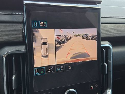 Used 2024 GMC Acadia Denali w/ Super Cruise Package FWD image 22