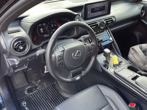 Used 2024 Lexus IS 350 F Sport image 4