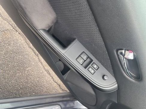 Used 2011 Nissan Altima 2.5 S w/ 2.5S Premium Pkg image 15