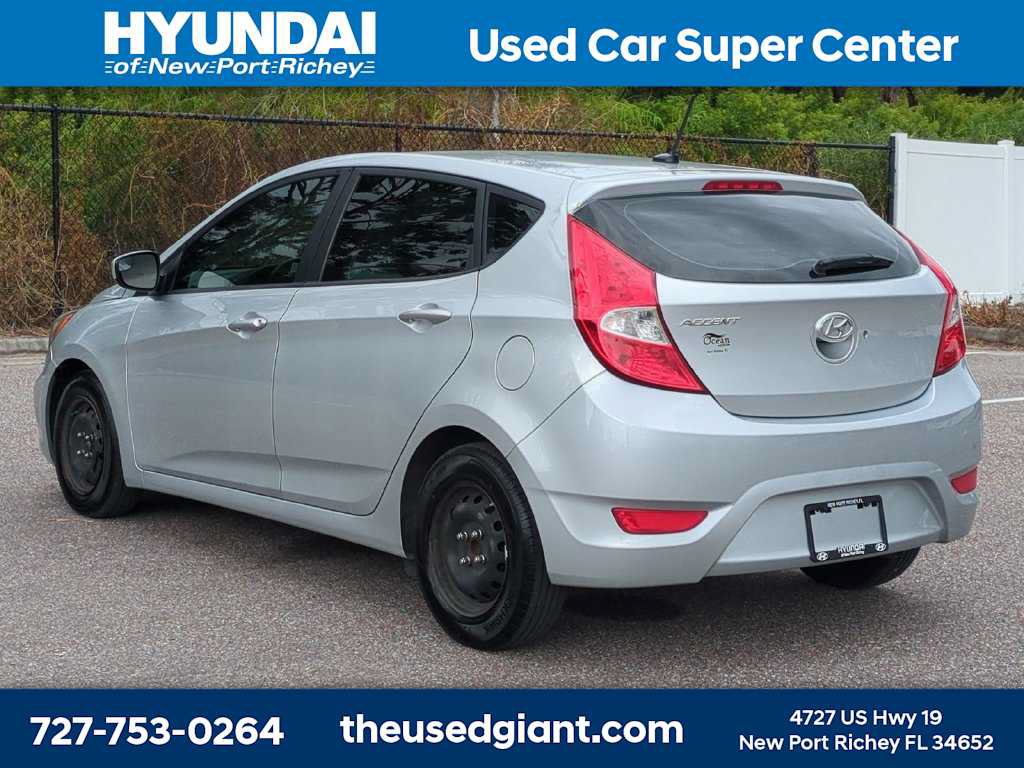 Used 2014 Hyundai Accent GS FWD image 3