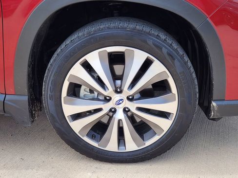 Used 2019 Subaru Ascent Touring AWD/4WD image 17